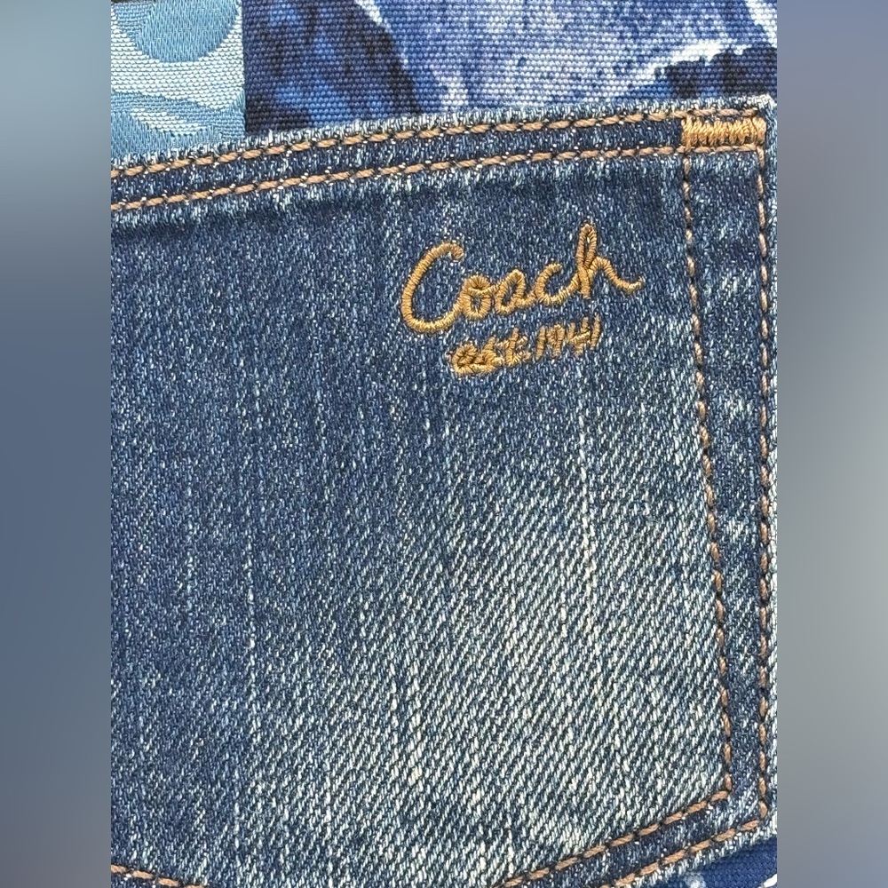 2007 Coach XL Ergo Patchwork - Picture 2 of 16